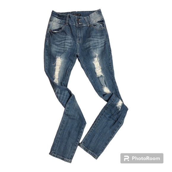 Sweet Look Destructed Jeans - Picture 1 of 7